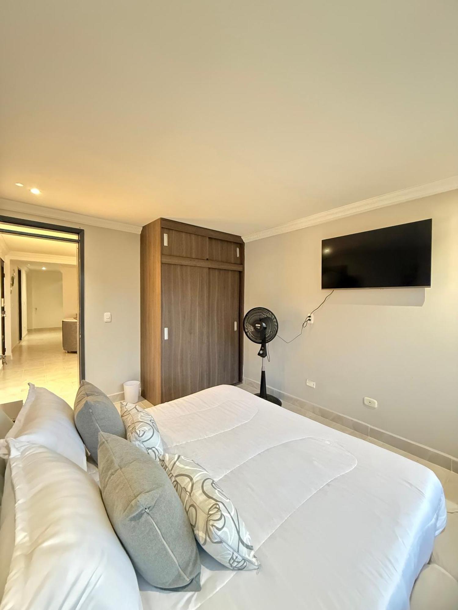 Loft Host Partner Cerca Al Aeropuerto,Expofuturo Y Ukumari Apartment Pereira Luaran gambar