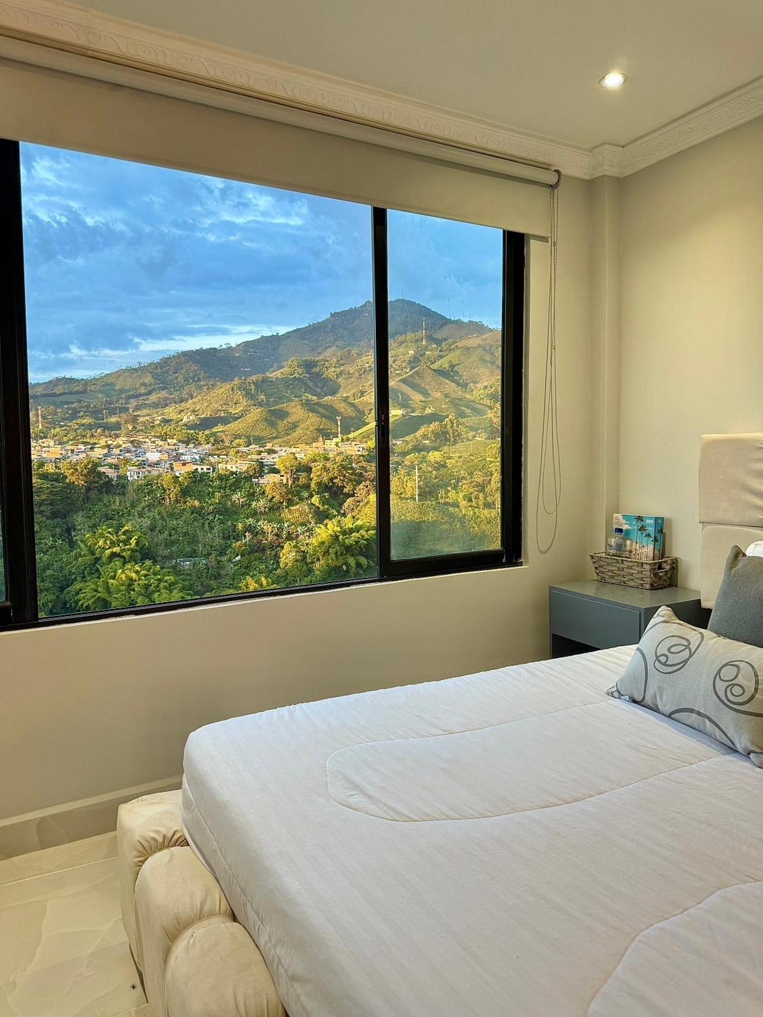 Loft Host Partner Cerca Al Aeropuerto,Expofuturo Y Ukumari Apartment Pereira Luaran gambar