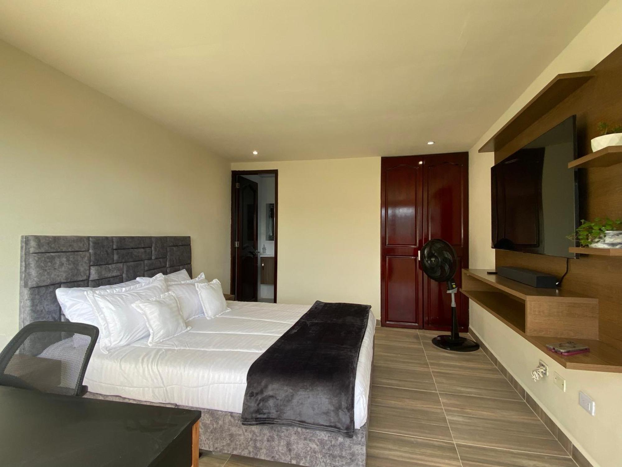 Loft Host Partner Cerca Al Aeropuerto,Expofuturo Y Ukumari Apartment Pereira Luaran gambar