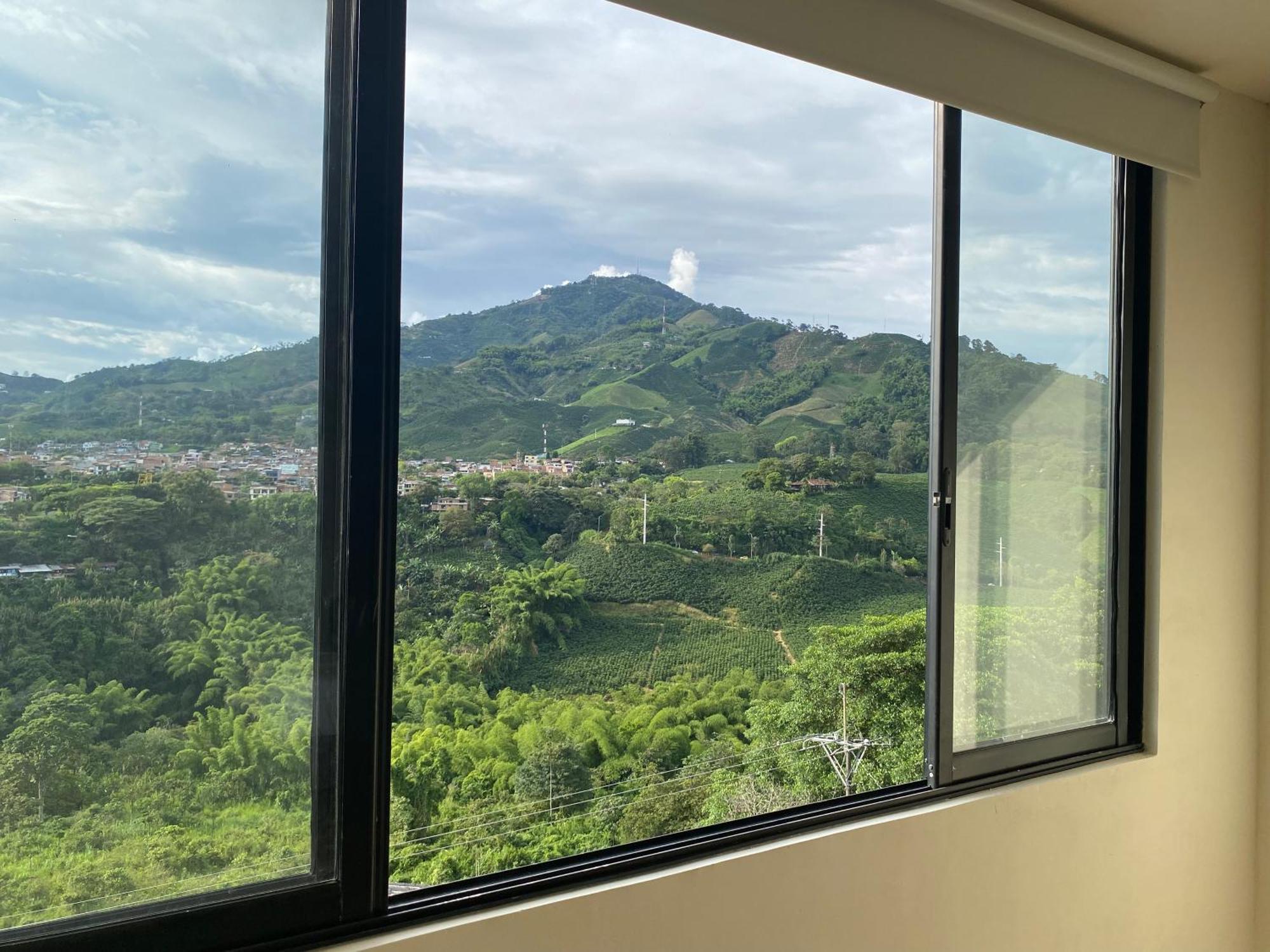 Loft Host Partner Cerca Al Aeropuerto,Expofuturo Y Ukumari Apartment Pereira Luaran gambar